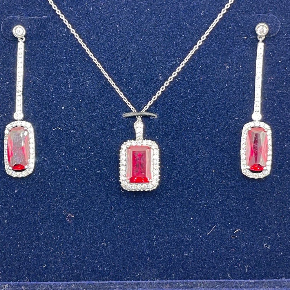 Stauer Signed NIB Ruby Diamondura Necklace Pierced Earrings Set